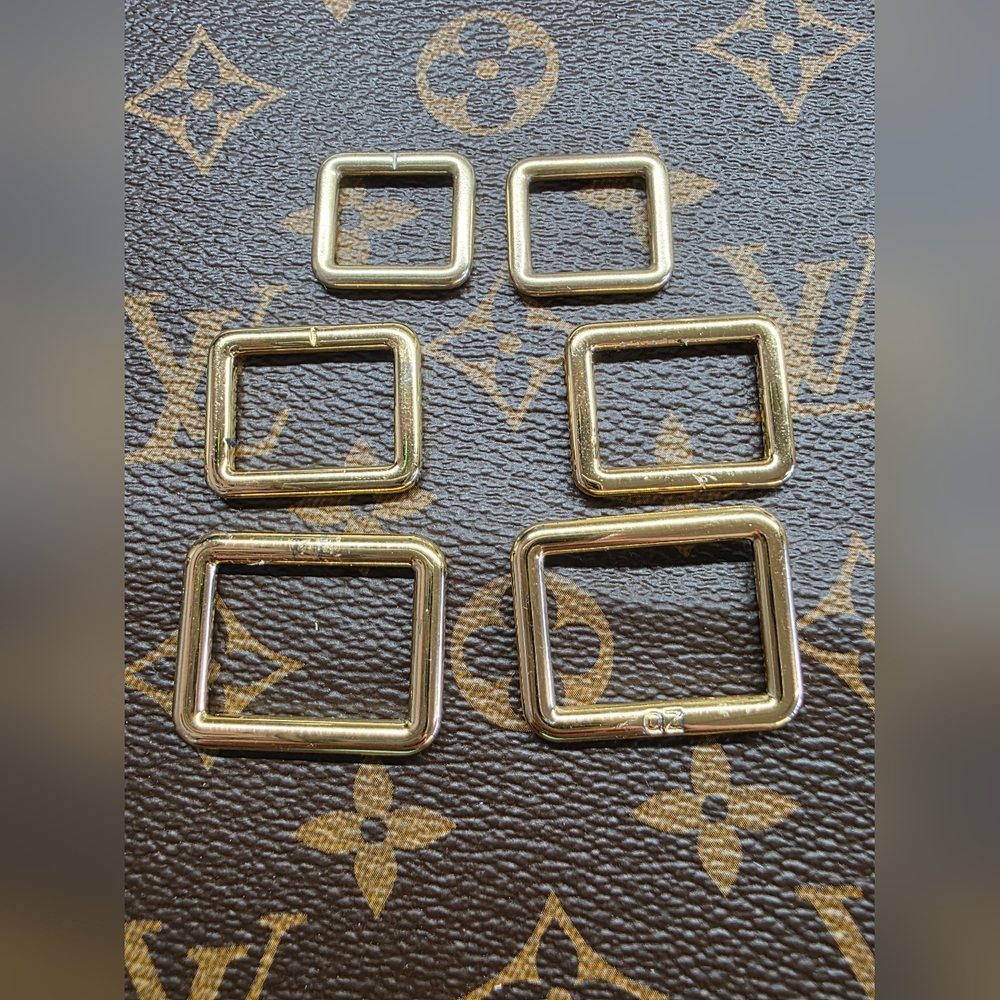 Louis Vuitton Gold Hardwear X6